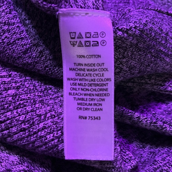 Comfy Oversized Cardigan - Picture 7 of 7